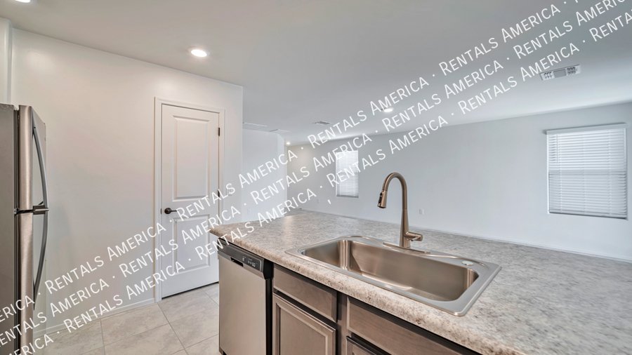 Almost New 3 Bed/2Bath w/ Large Kitchen/Great Room... property image