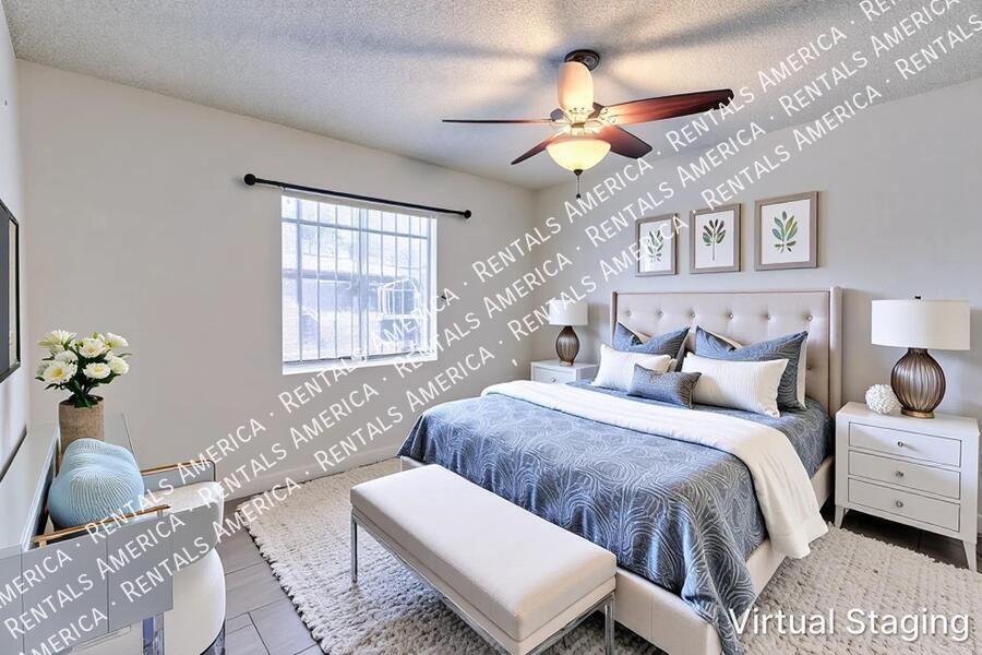Charming 2-bedroom, 1 bathroom duplex style home with Large Yard! property image