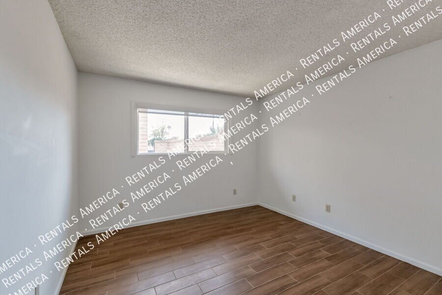 2-Bedroom +Den, 2-Bath Single-Story Townhome property image