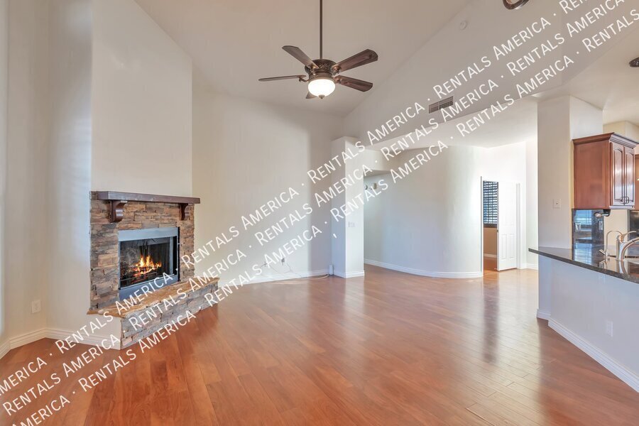 BEAUTIFUL RITA RANCH 3/2 with SOLAR property image
