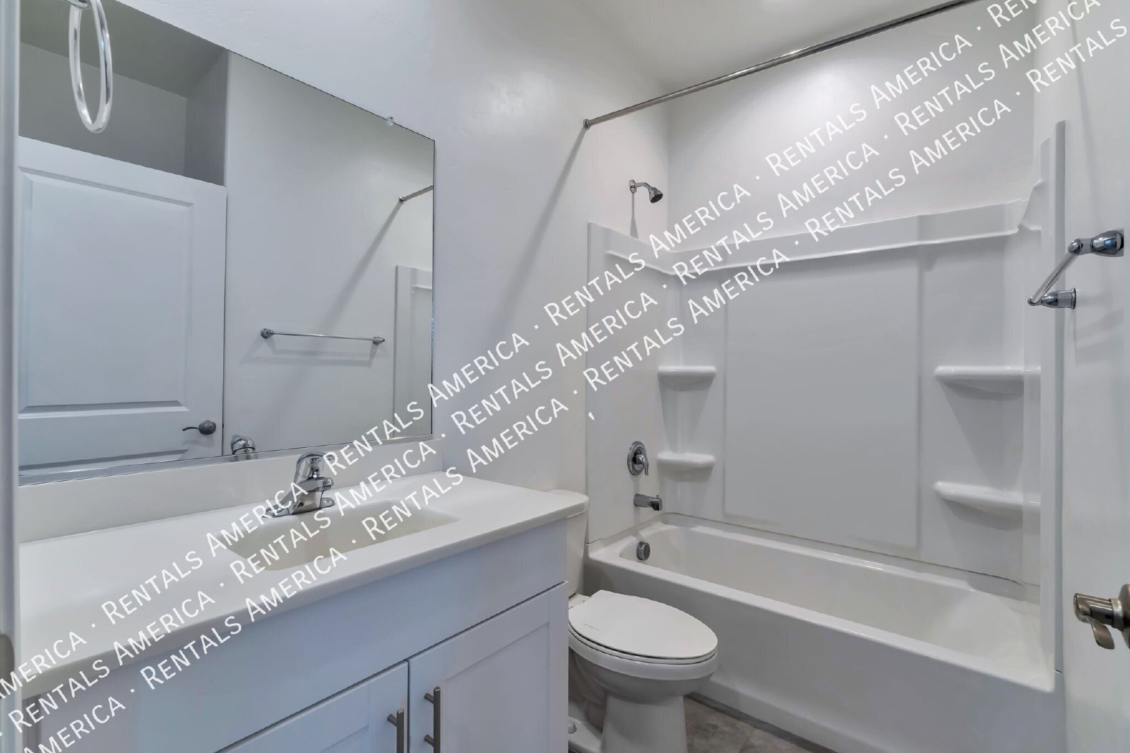 4 bedroom in Gladden Farms property image
