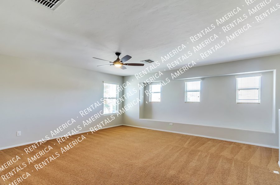 Beautiful home near DMAFB & I-10! property image