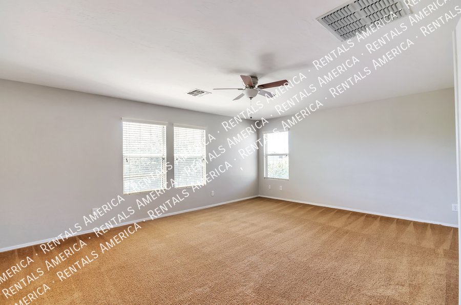 Beautiful home near DMAFB & I-10! property image