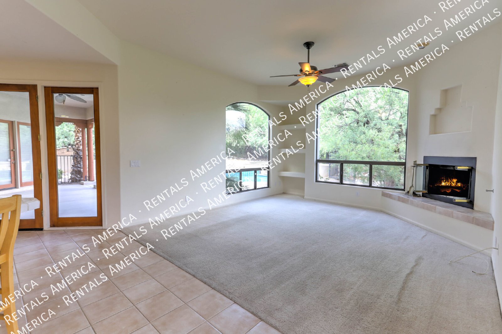 Beautiful 4 bedroom 3/5 bath Retreat with Mountain Views, Pool & Spa property image