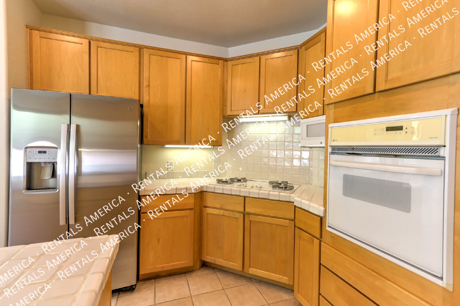 Beautiful 4 bedroom 3/5 bath Retreat with Mountain Views, Pool & Spa property image