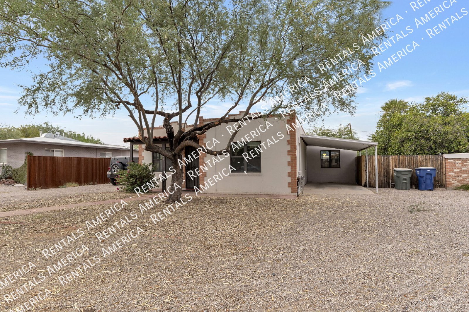 ADORABLE 3 bedroom with large yard! Water included! property image