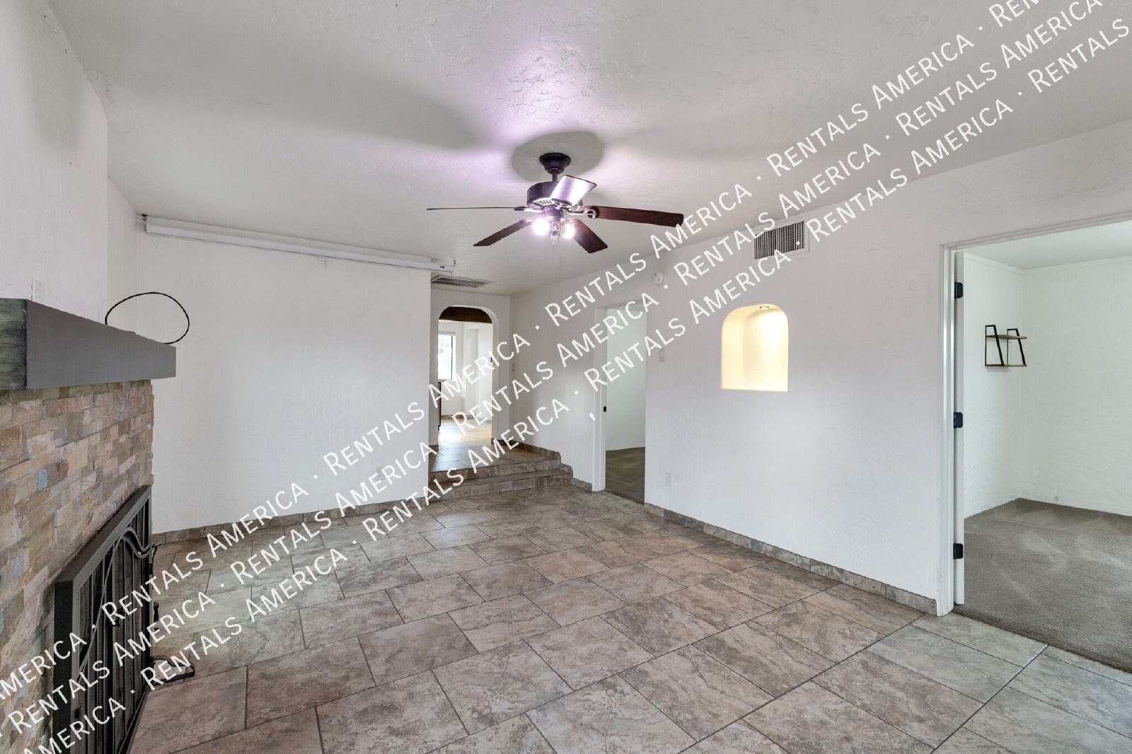 ADORABLE 3 bedroom with large yard! Water included! property image