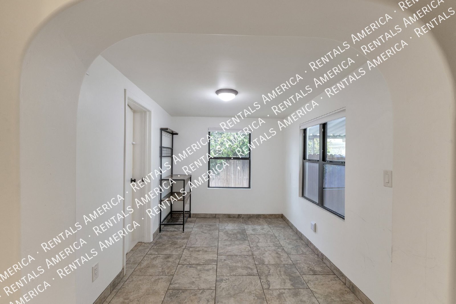 ADORABLE 3 bedroom with large yard! Water included! property image