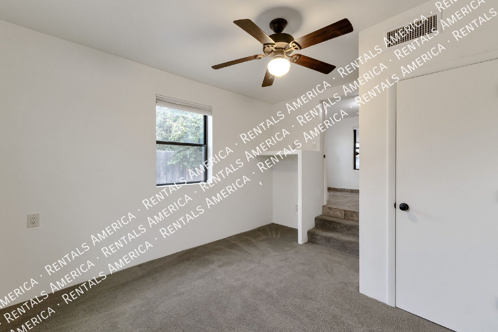 ADORABLE 3 bedroom with large yard! Water included! property image
