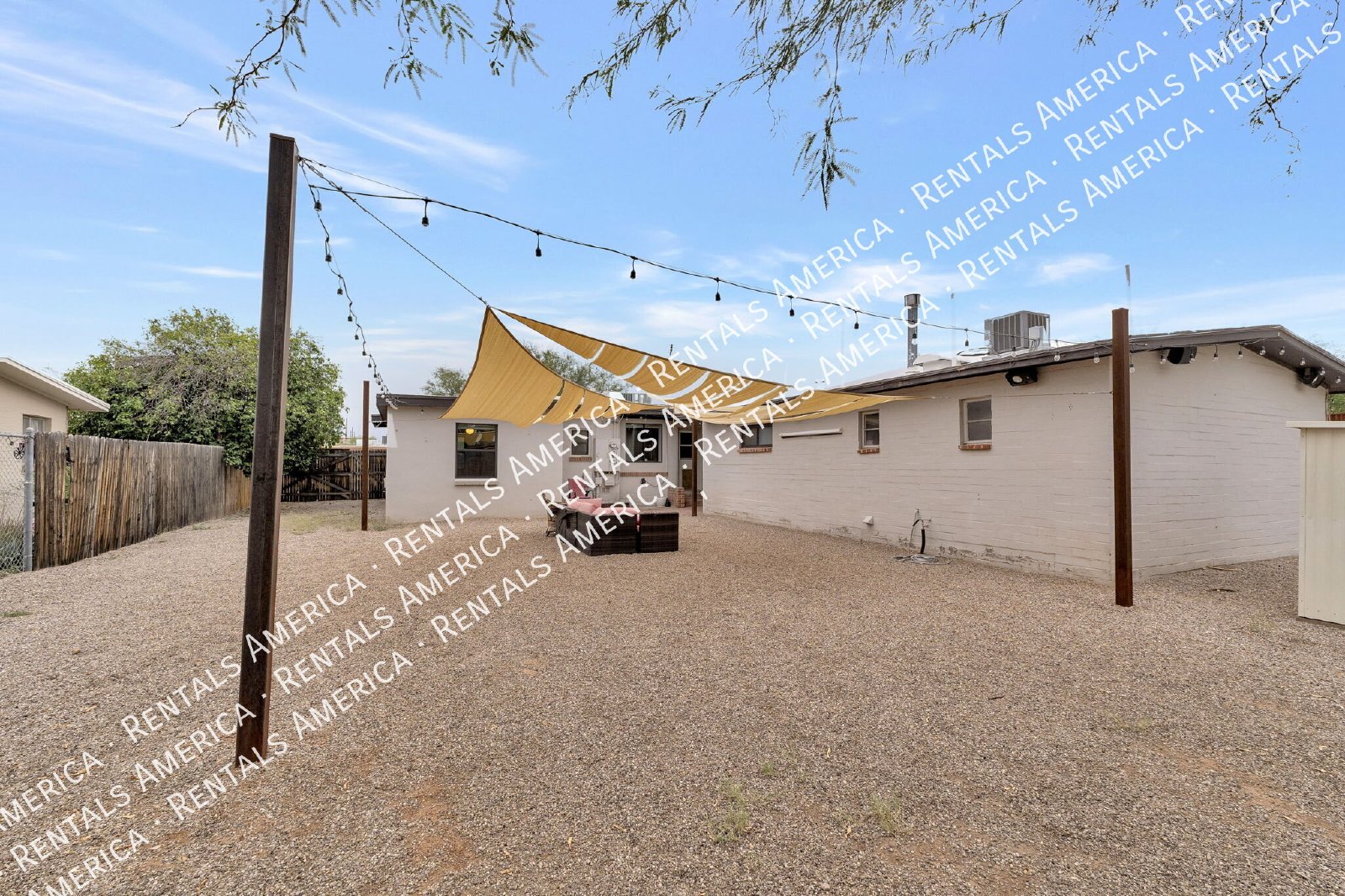 ADORABLE 3 bedroom with large yard! Water included! property image