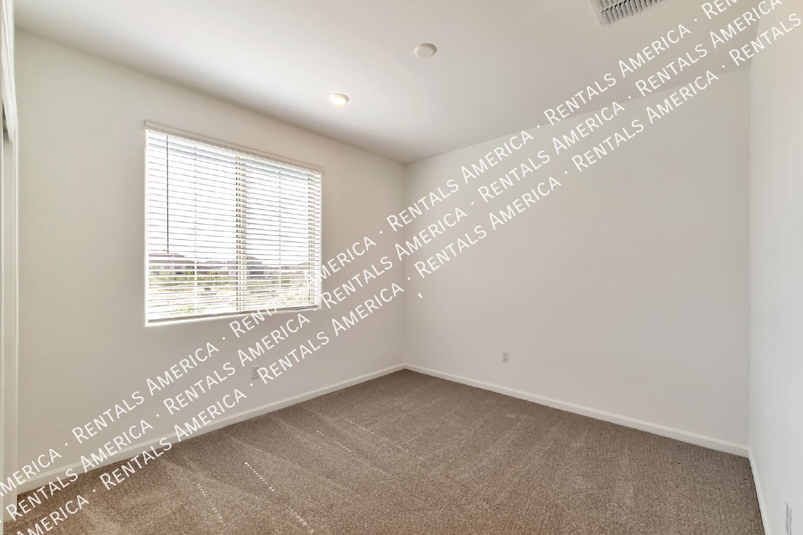4-BEDROOM HOME WITH LOFT IN VAI property image