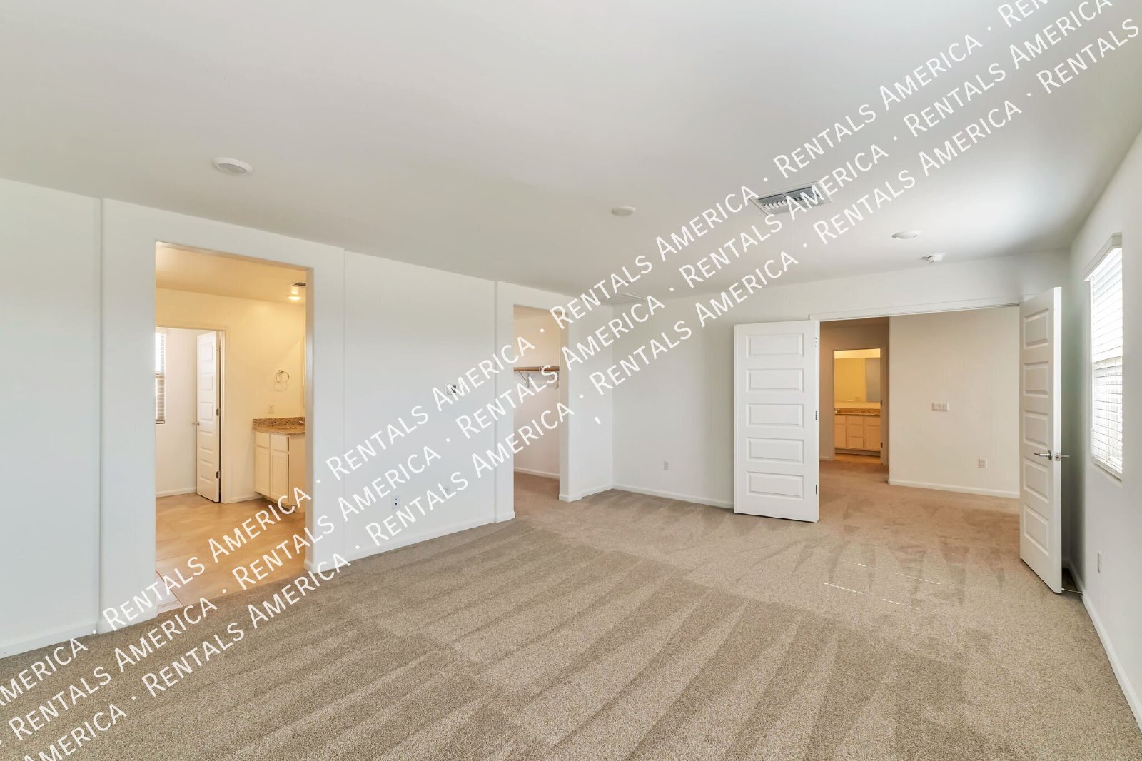 4-BEDROOM HOME WITH LOFT IN VAI property image