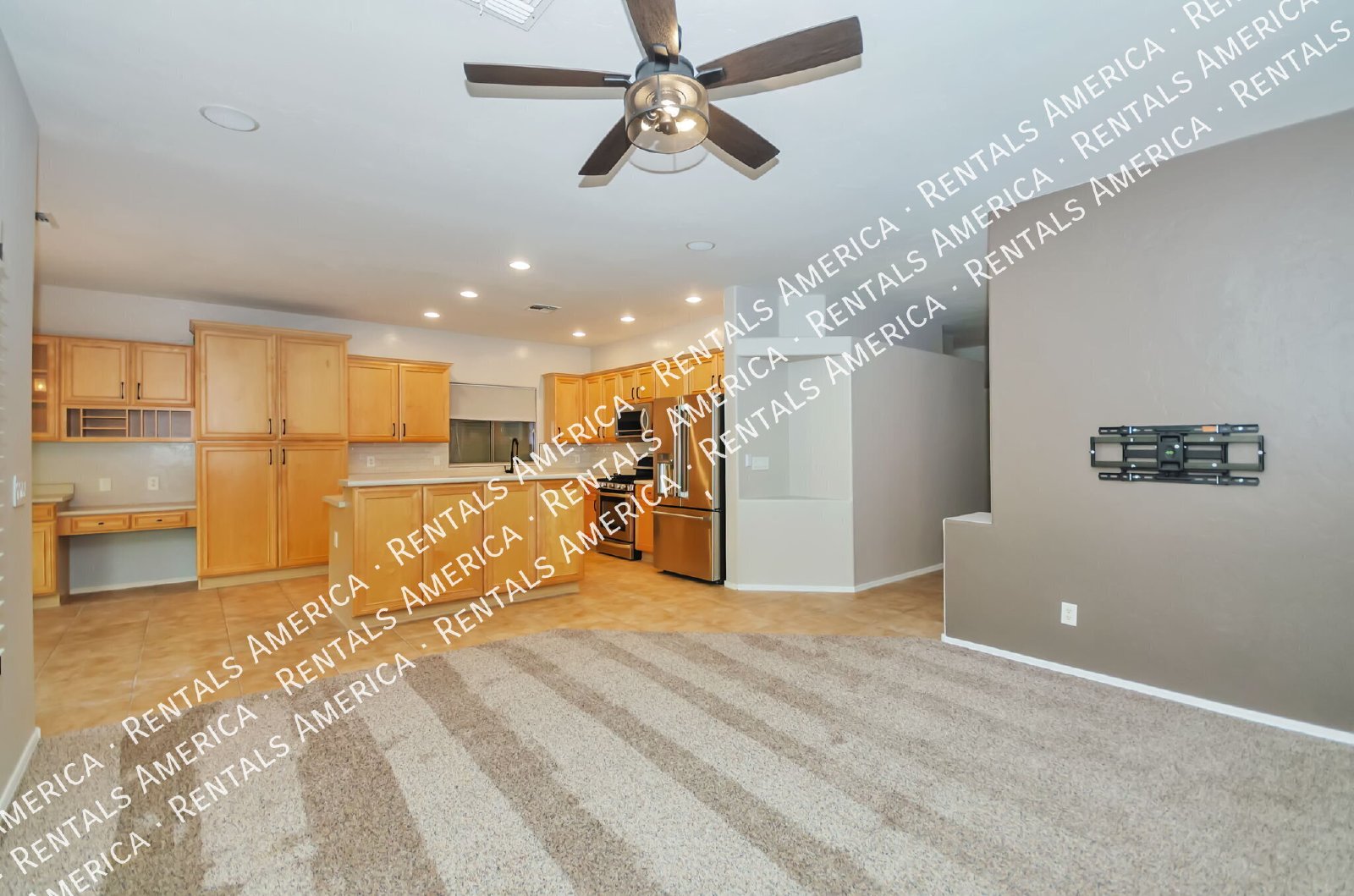3 bedroom, 2 bath with Custom Pool and Mountain Views property image