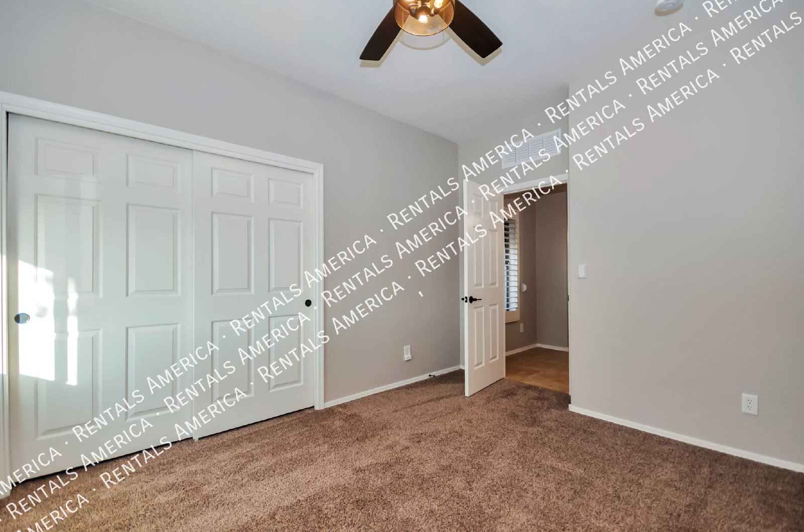 3 bedroom, 2 bath with Custom Pool and Mountain Views property image