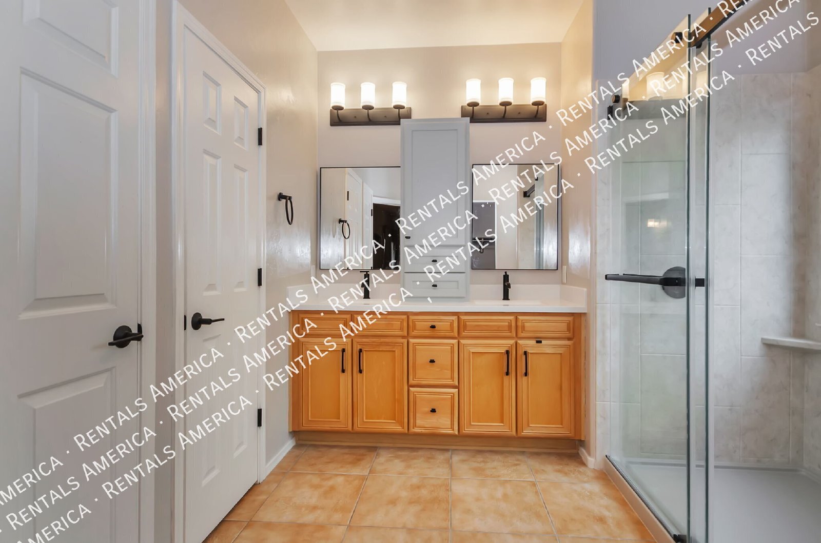 3 bedroom, 2 bath with Custom Pool and Mountain Views property image