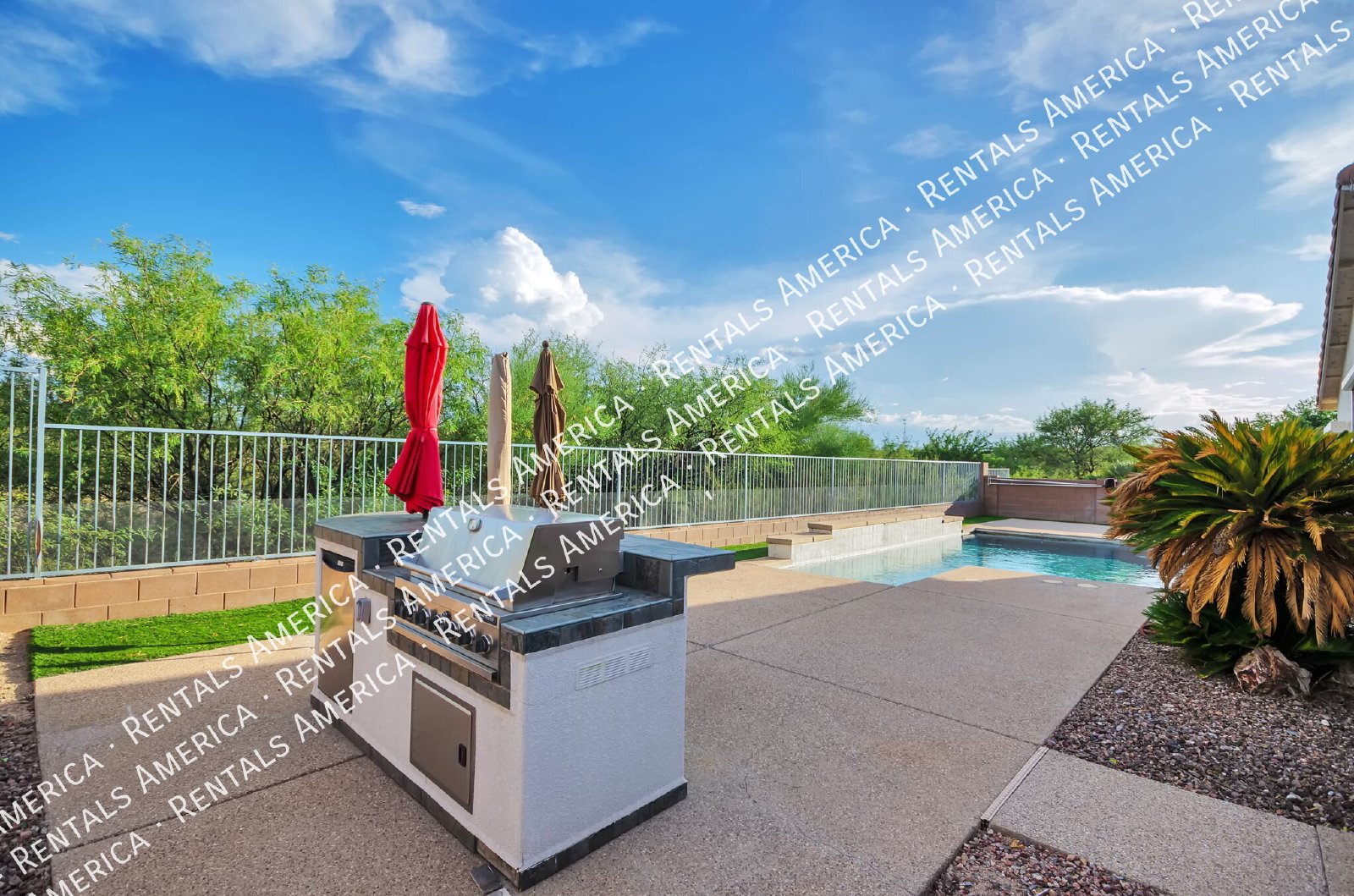 3 bedroom, 2 bath with Custom Pool and Mountain Views property image