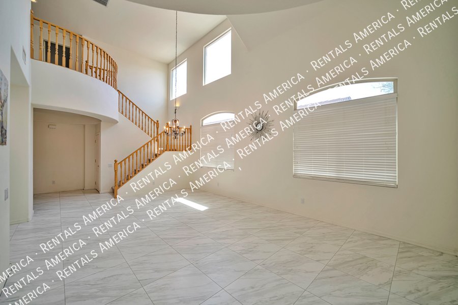 Summer special: FIVE bedrooms in Rancho Vistoso property image