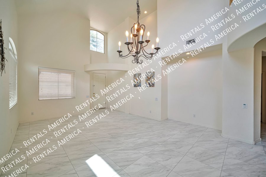 Summer special: FIVE bedrooms in Rancho Vistoso property image