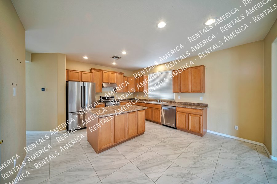 Summer special: FIVE bedrooms in Rancho Vistoso property image