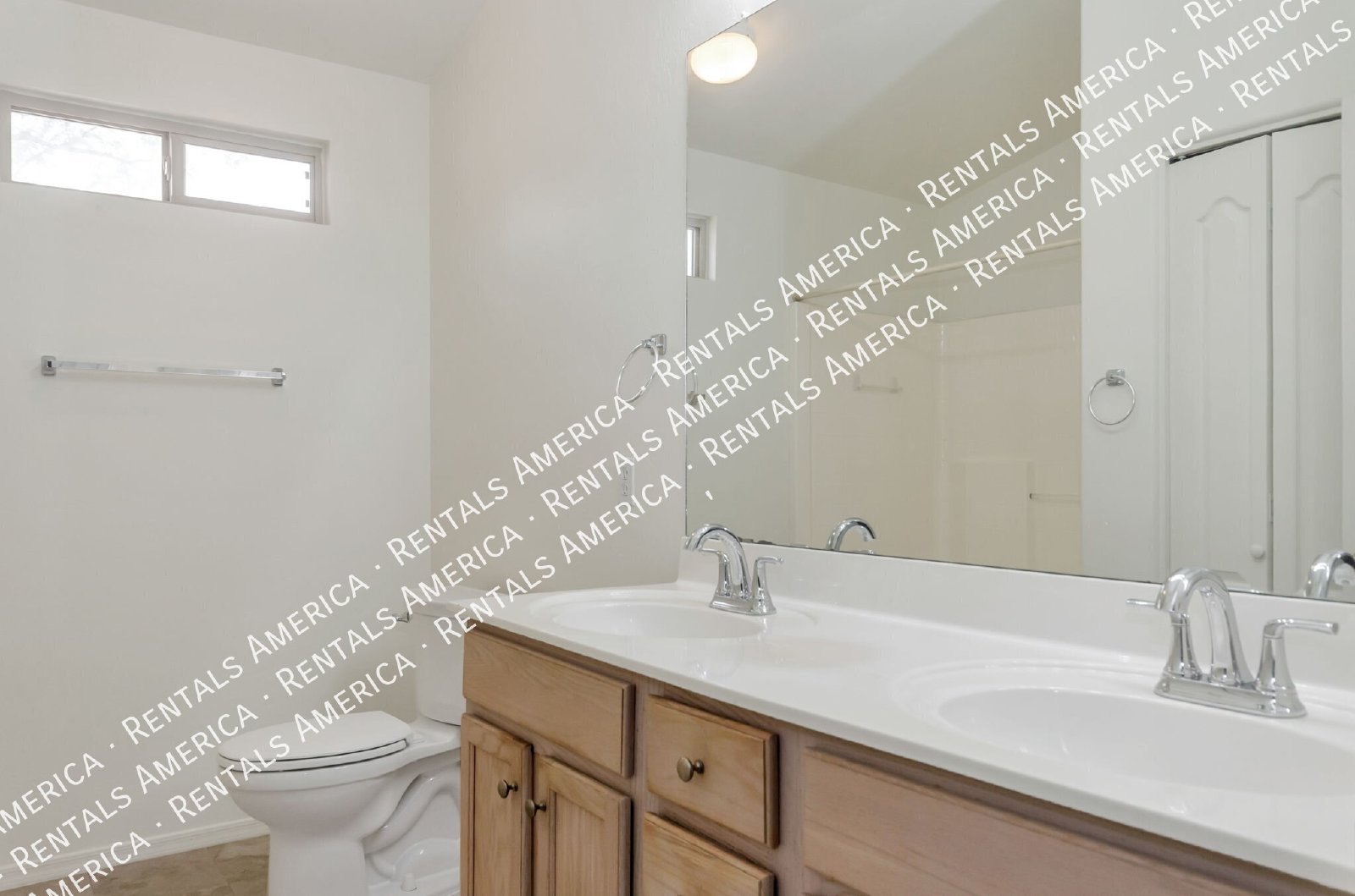 Large 3 bedroom, 2 bath with large yard, 3 car garage! property image