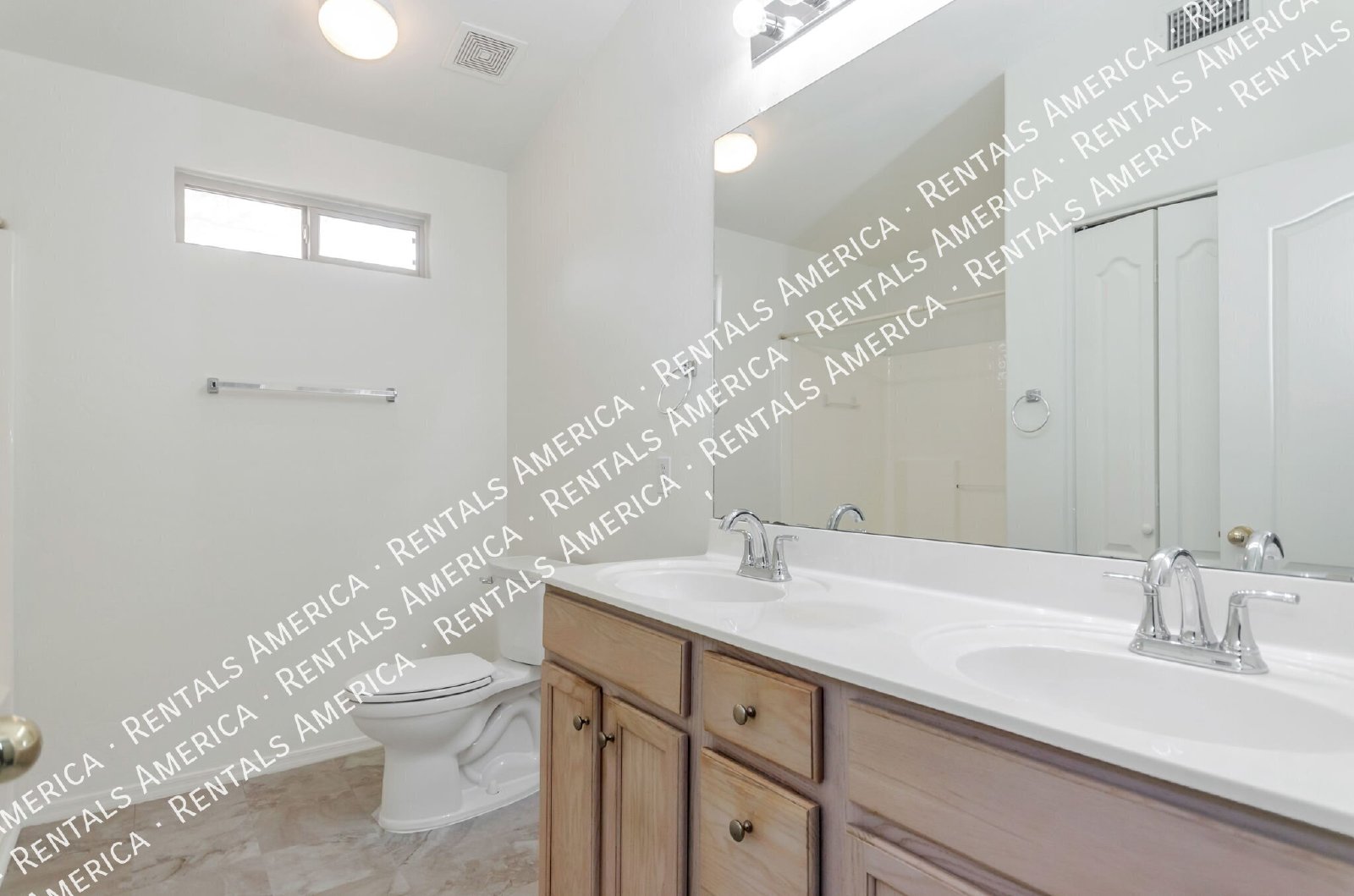 Large 3 bedroom, 2 bath with large yard, 3 car garage! property image