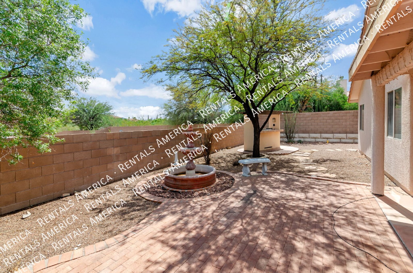 Large 3 bedroom, 2 bath with large yard, 3 car garage! property image