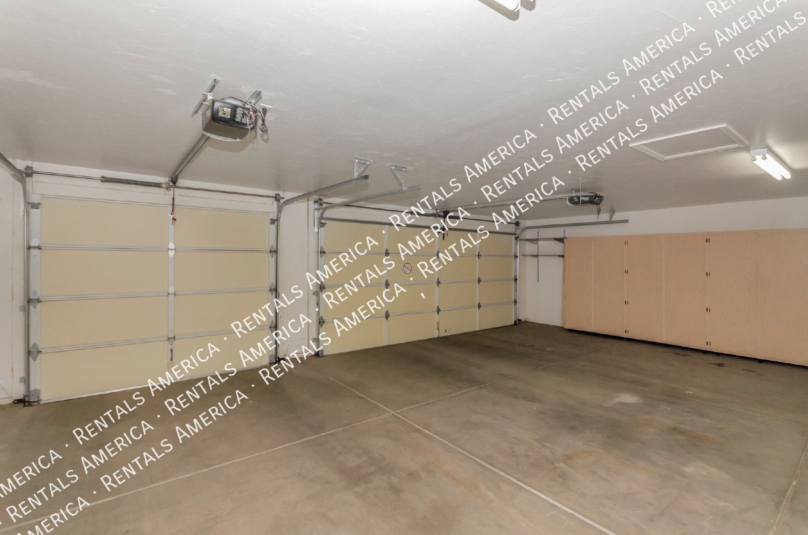 Large 3 bedroom, 2 bath with large yard, 3 car garage! property image