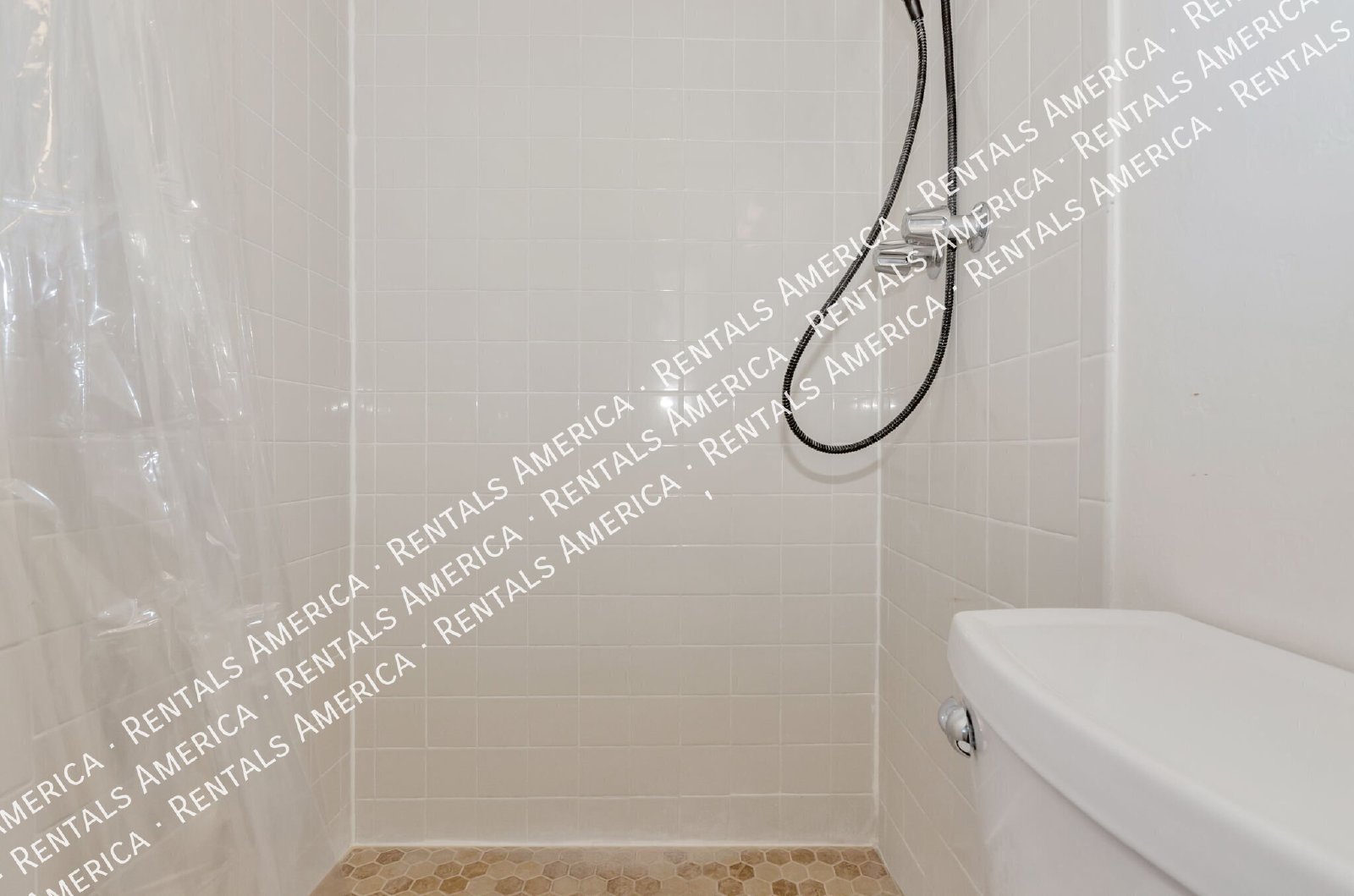 Cute 3 bedroom/2 bath with huge yard! property image