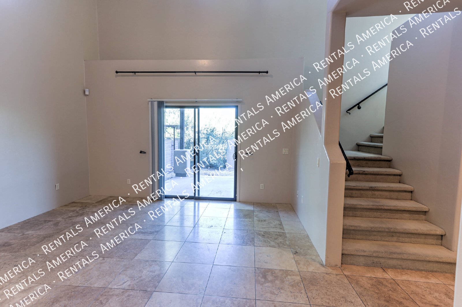 Upscale 3bed/3bath Town Home with Community Pool! property image