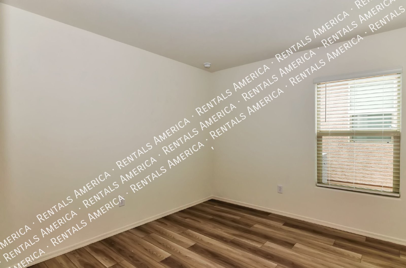 Brand-New 4Bd 2Bath Energy Efficient Home property image