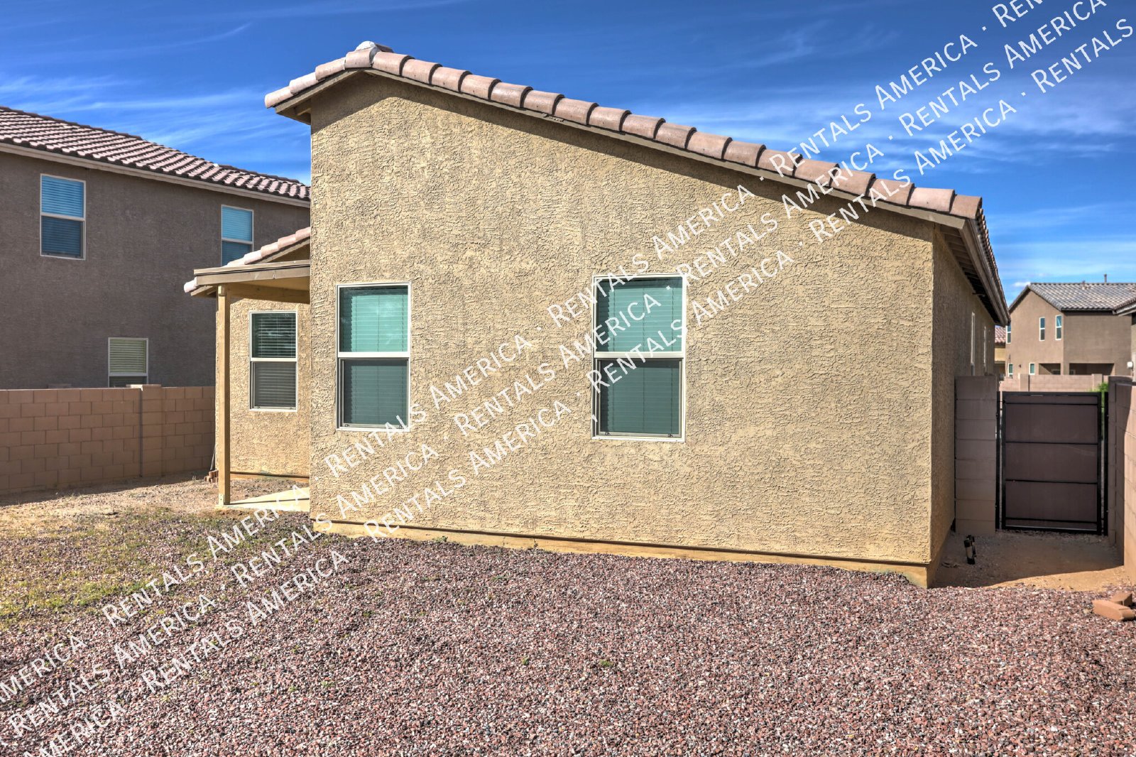 Beautiful 3 bed/2 bath Home with Washer/Dryer Connections! property image