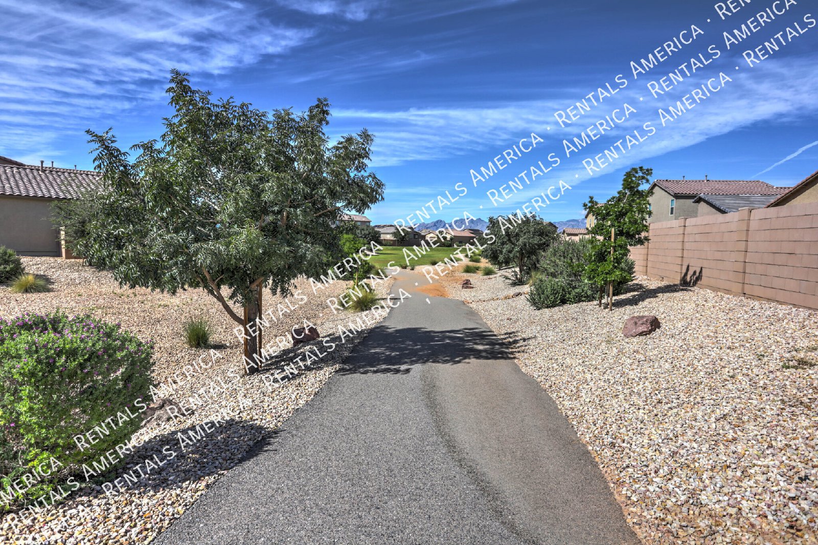 Beautiful 3 bed/2 bath Home with Washer/Dryer Connections! property image