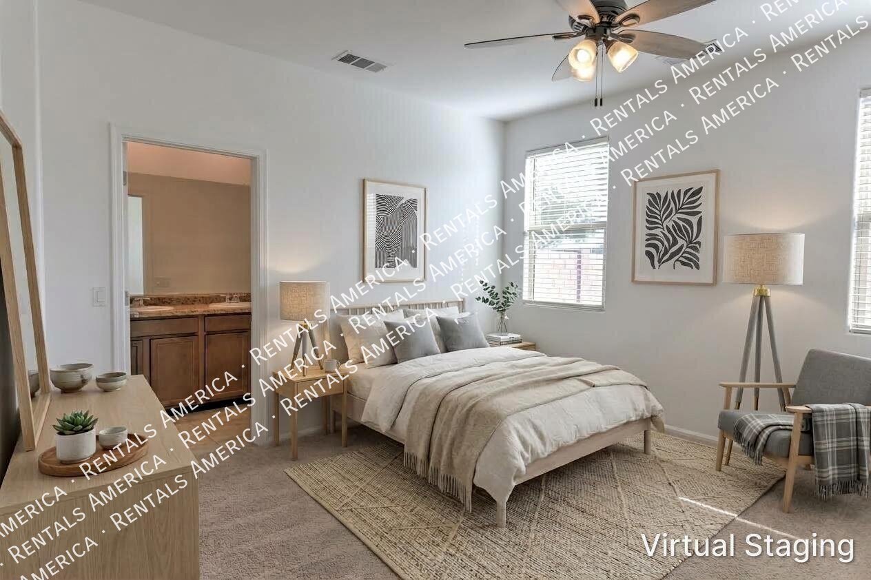 Beautiful 3 bed/2 bath Home with Washer/Dryer Connections! property image