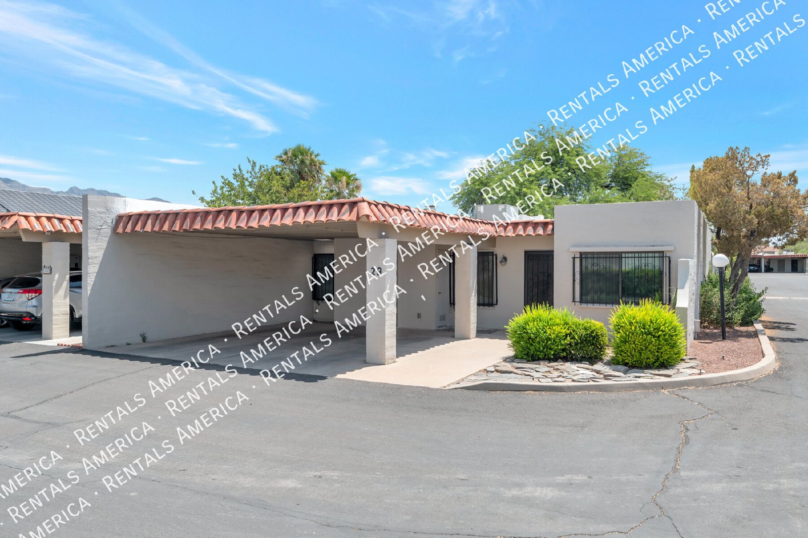 Great central location! property image