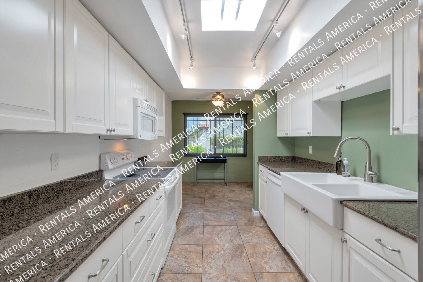 Great central location! property image
