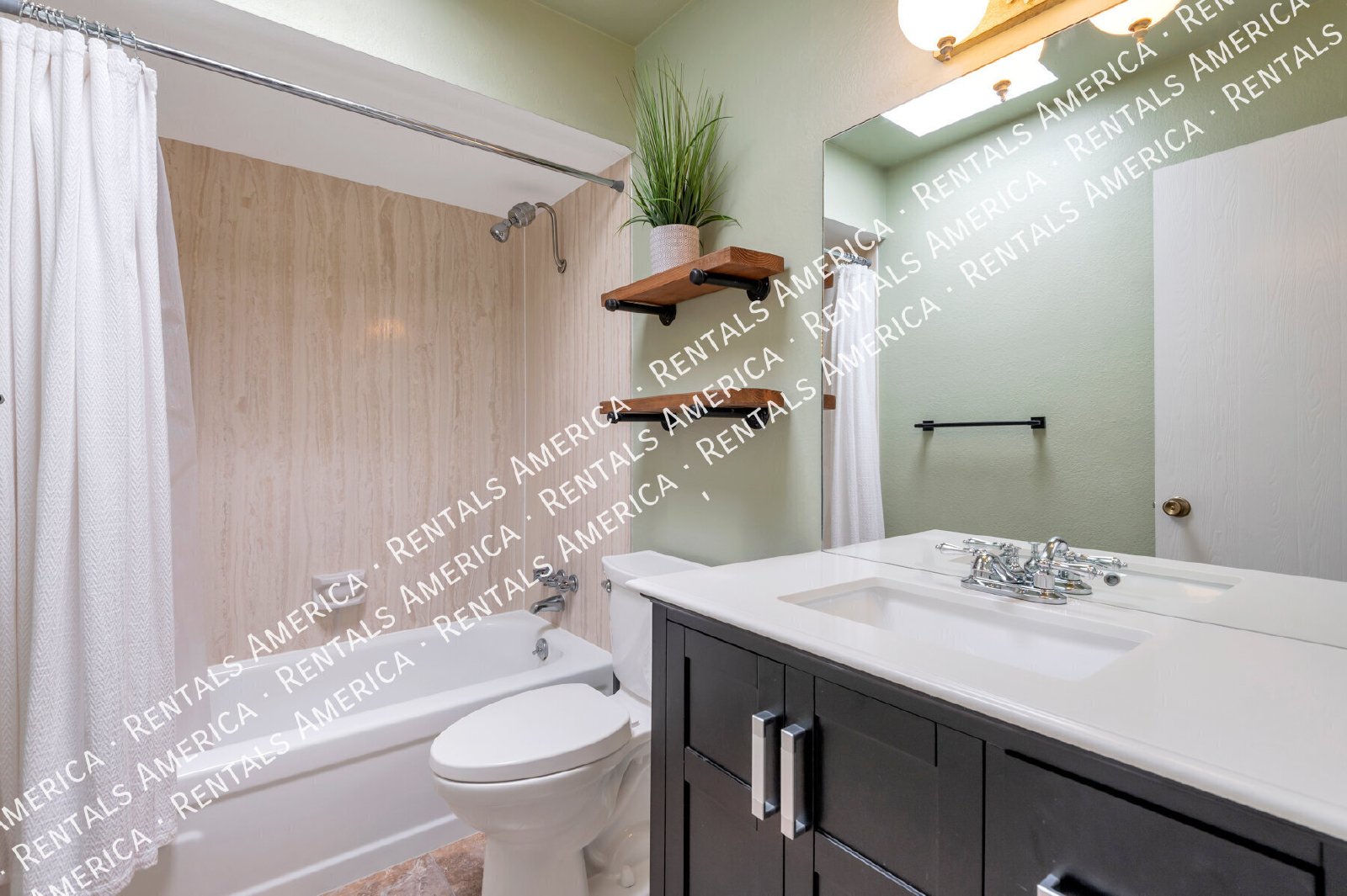 Great central location! property image