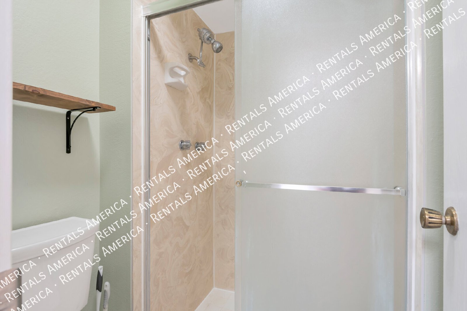 Great central location! property image