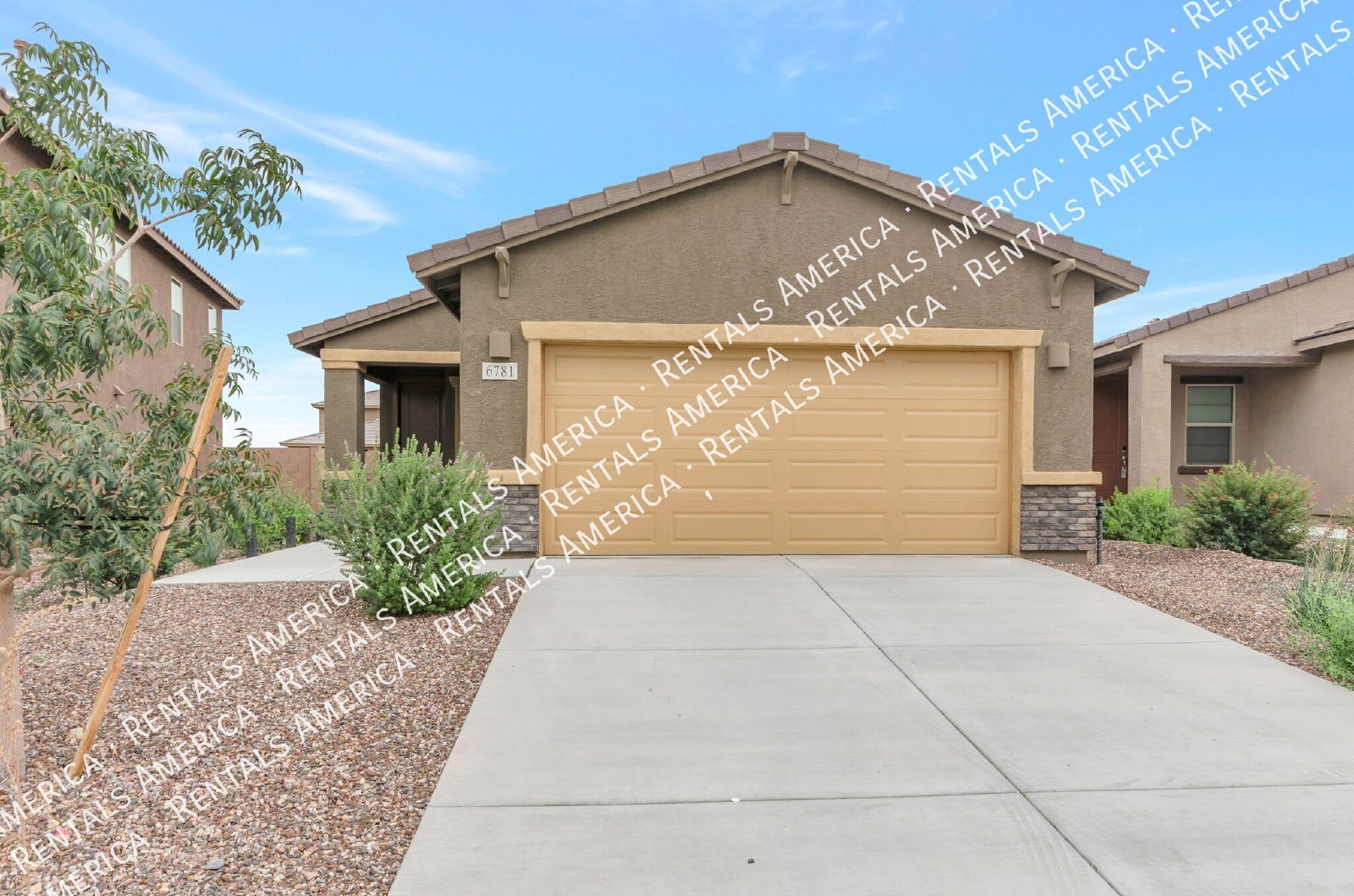 Charming 3 bedroom 2 bathroom home in Vail AZ property image