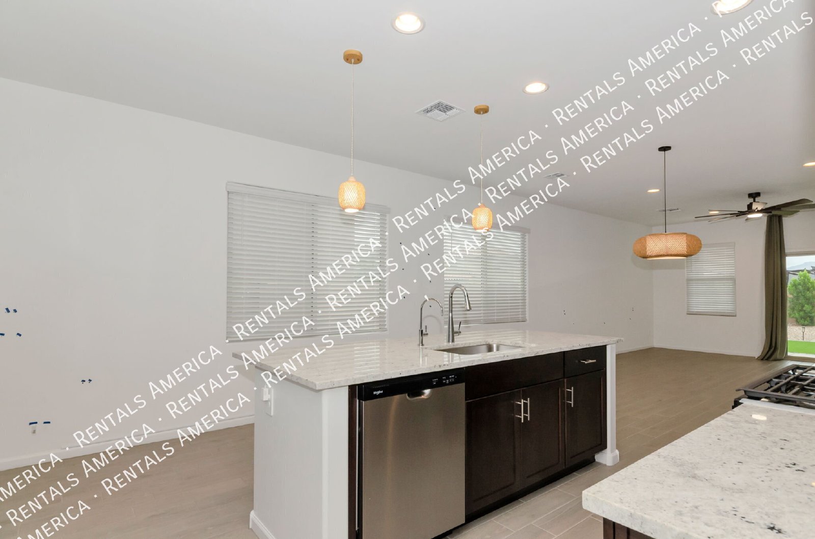 Charming 3 bedroom 2 bathroom home in Vail AZ property image