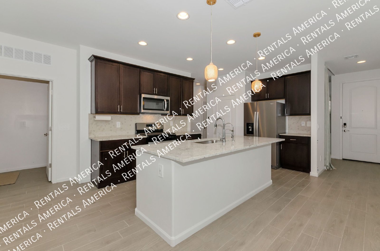 Charming 3 bedroom 2 bathroom home in Vail AZ property image