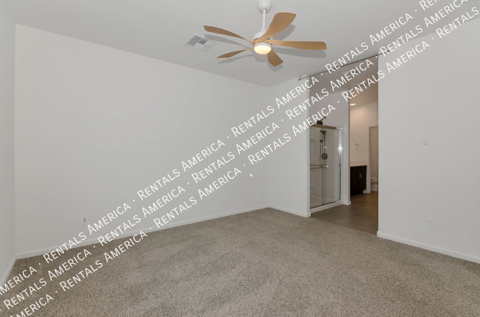 Charming 3 bedroom 2 bathroom home in Vail AZ property image