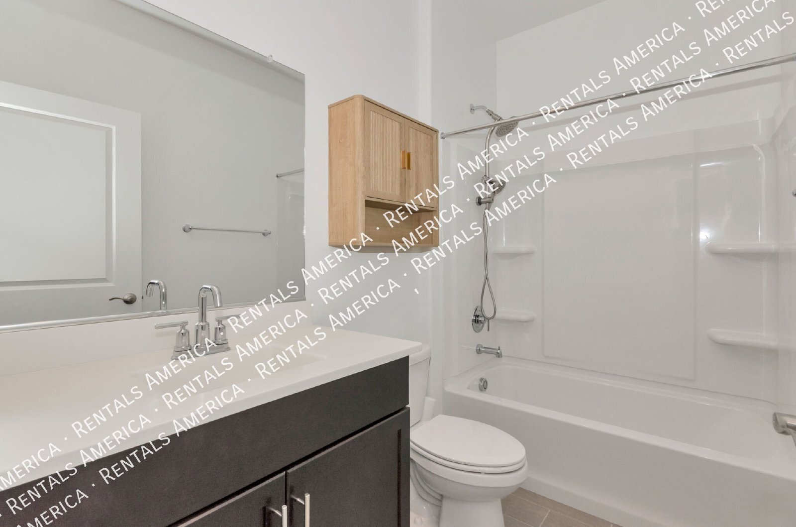 Charming 3 bedroom 2 bathroom home in Vail AZ property image