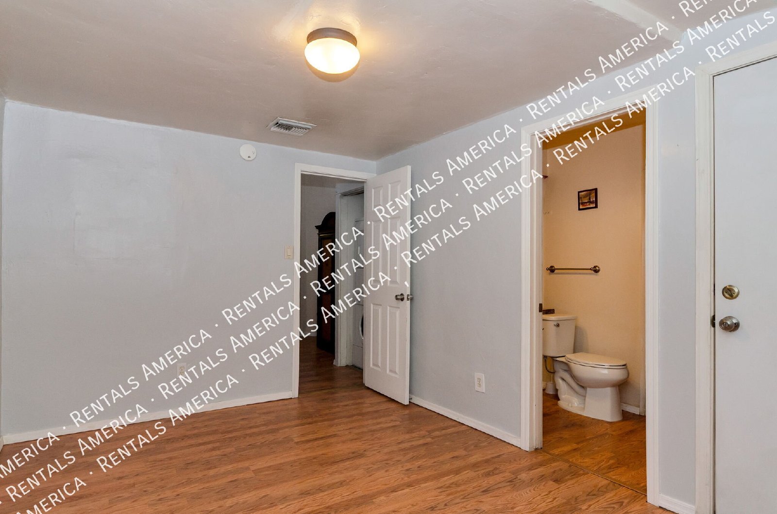Rental available in El Presidio Historic District downtown property image