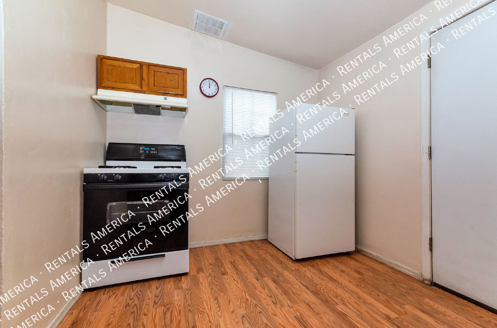Rental available in El Presidio Historic District downtown property image