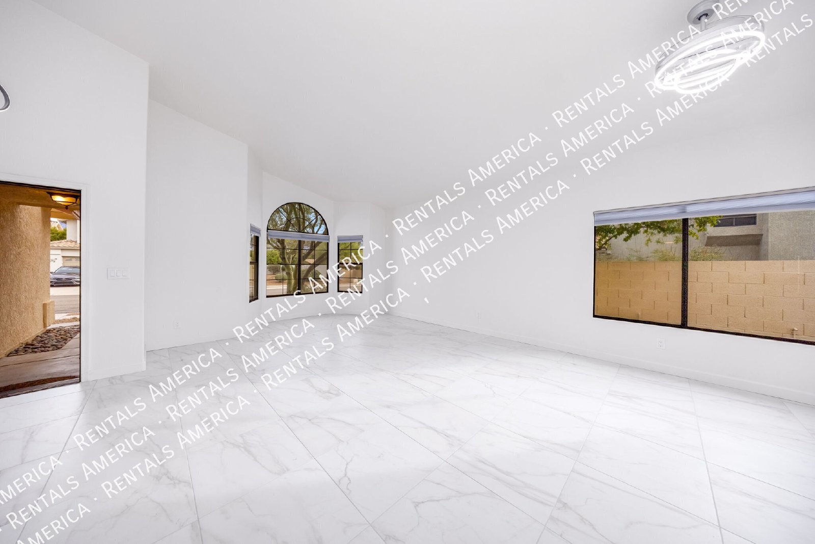 Renovated Oro Valley 5 bedroom, 3 bath home property image