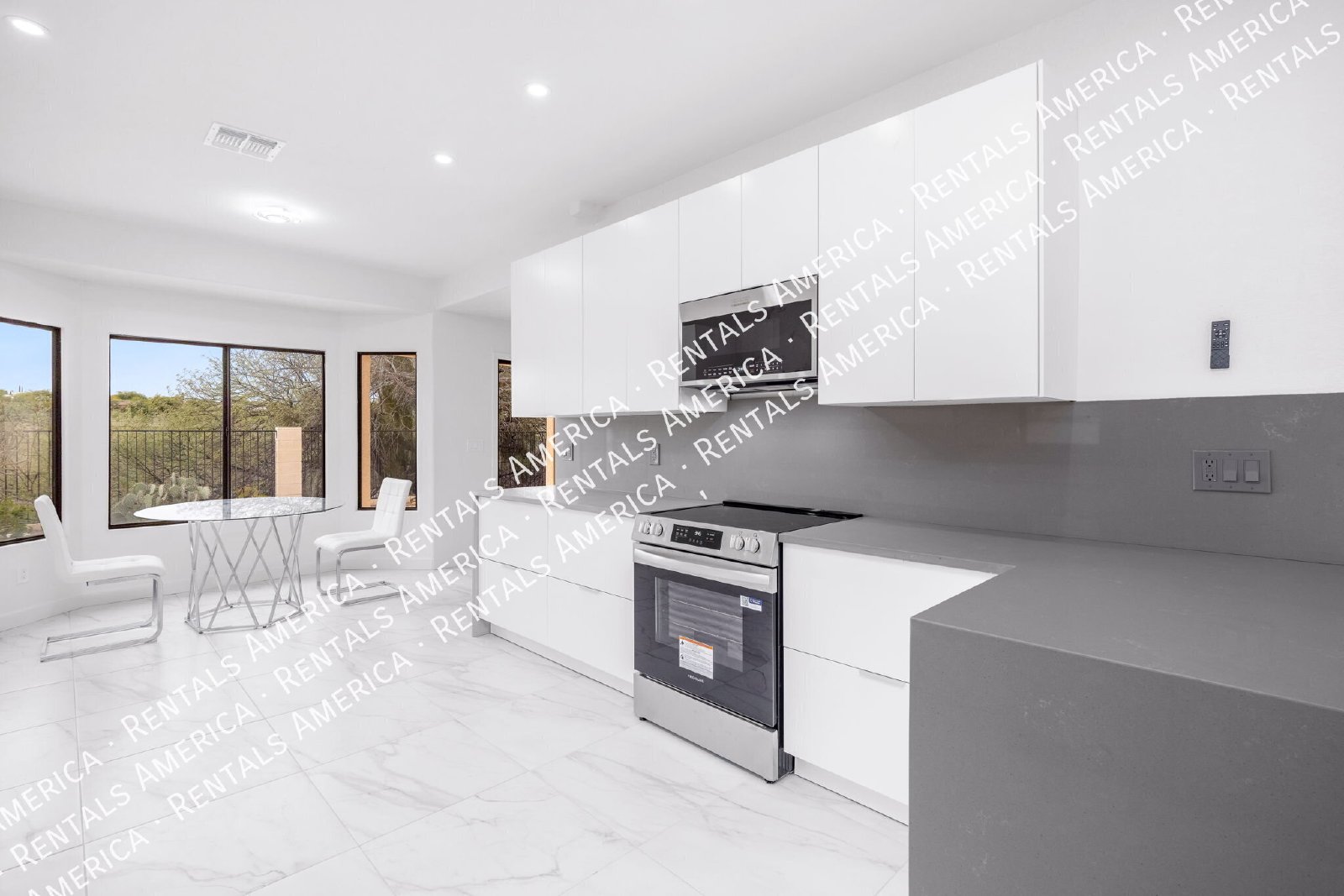 Renovated Oro Valley 5 bedroom, 3 bath home property image