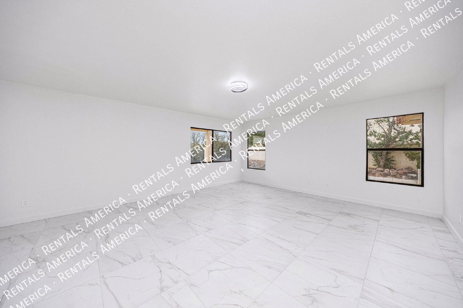 Renovated Oro Valley 5 bedroom, 3 bath home property image