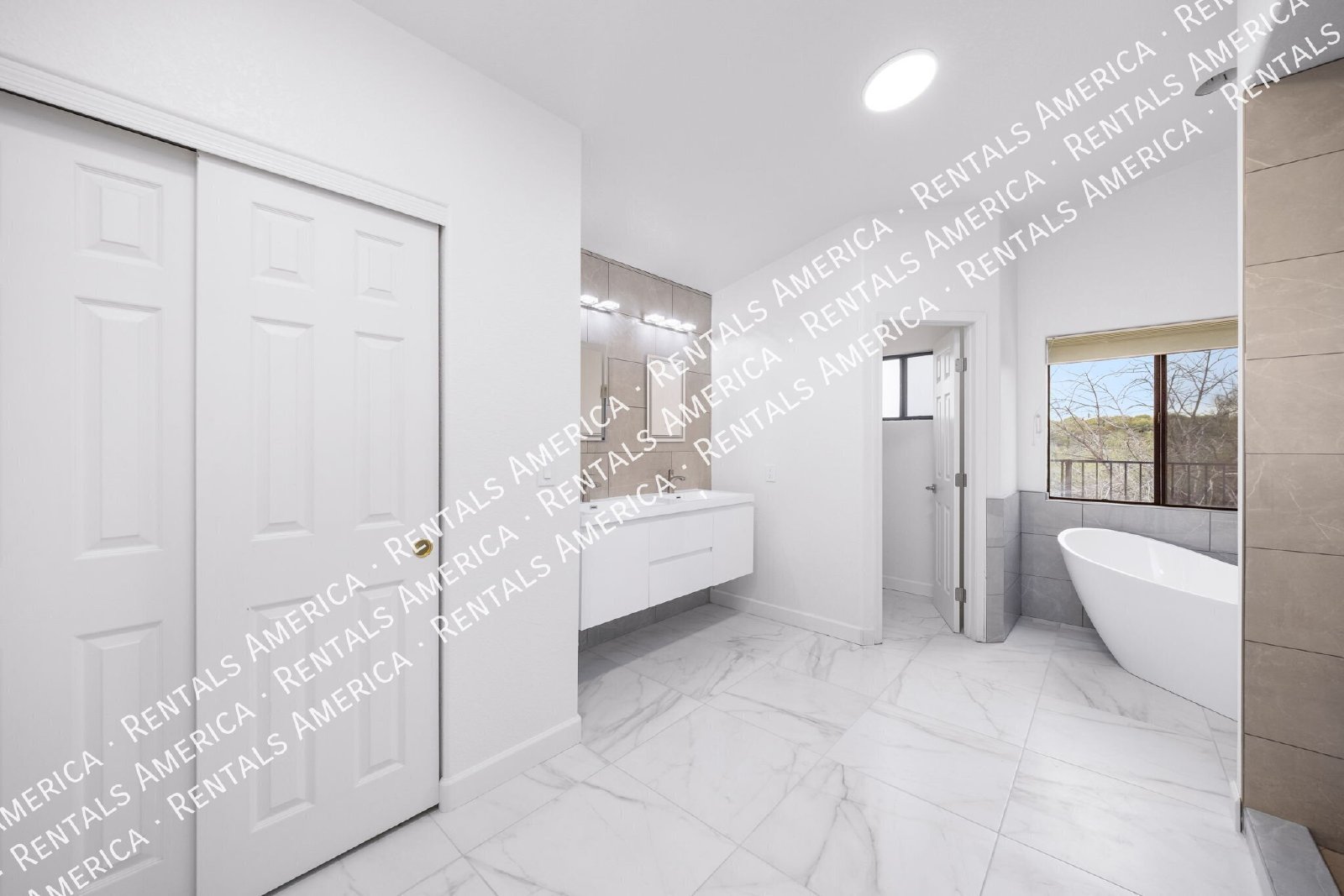 Renovated Oro Valley 5 bedroom, 3 bath home property image