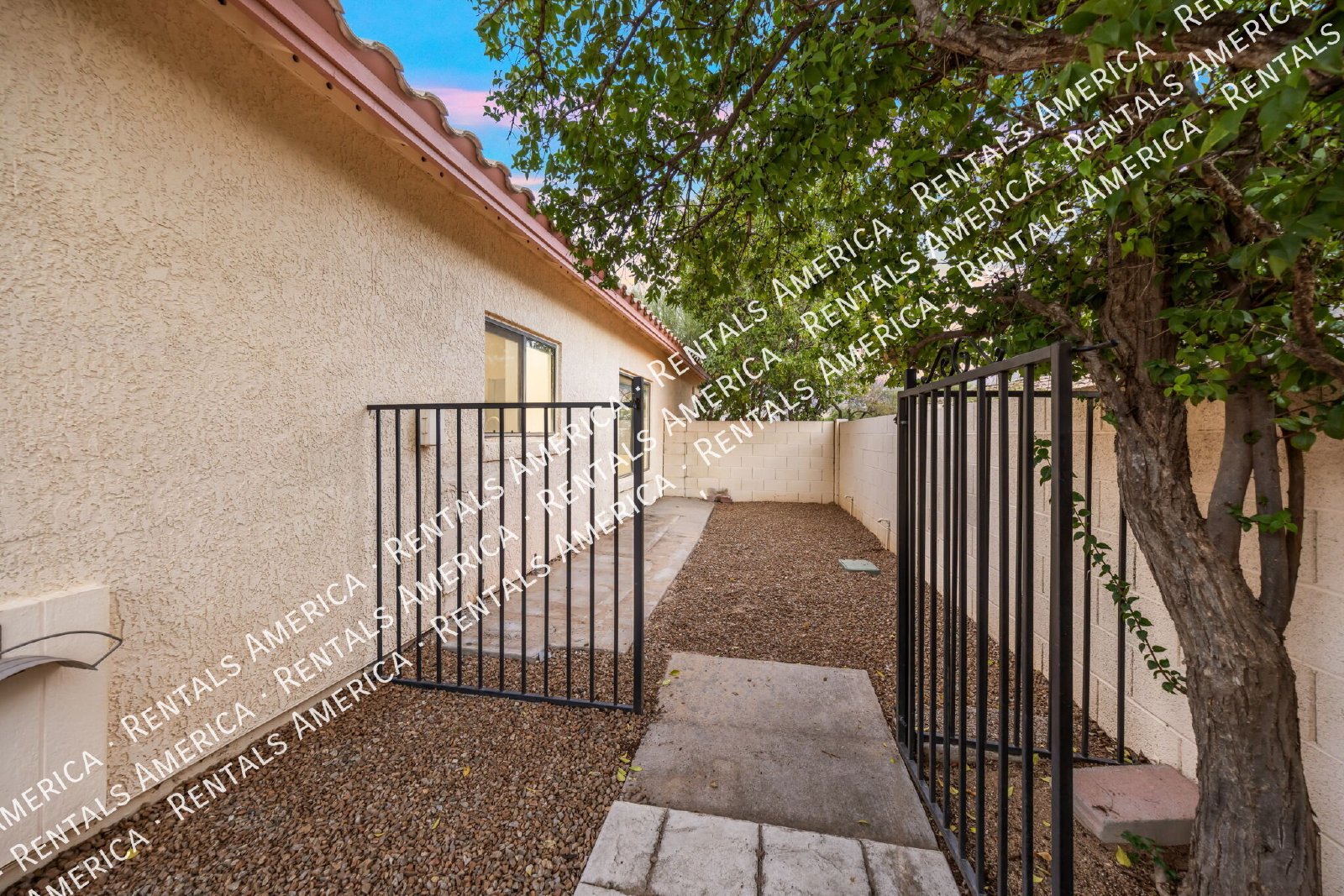 Renovated Oro Valley 5 bedroom, 3 bath home property image