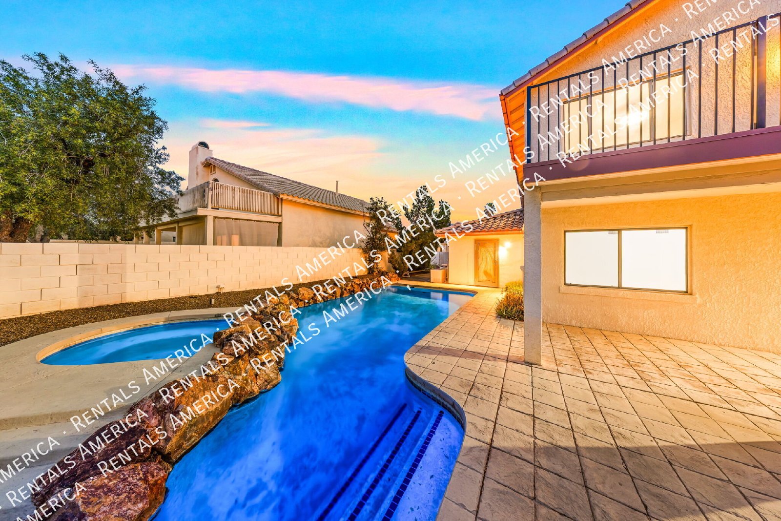 Renovated Oro Valley 5 bedroom, 3 bath home property image